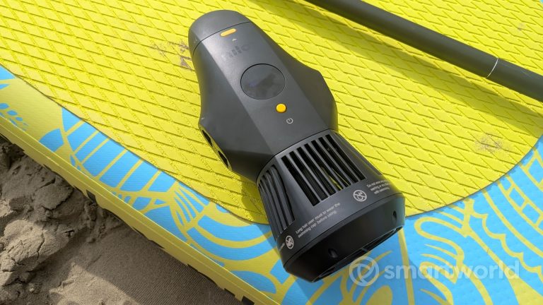 Divertirsi al mare, con un tocco di tecnologia
